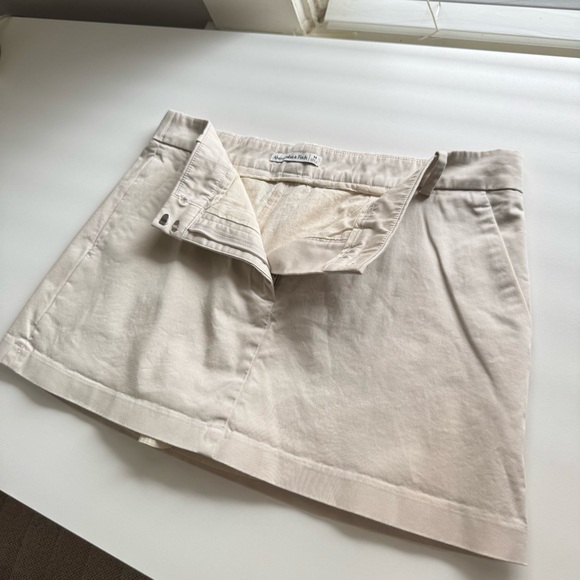 Abercrombie & Fitch Mini Skort Chino Medium Preppy - Picture 5 of 8